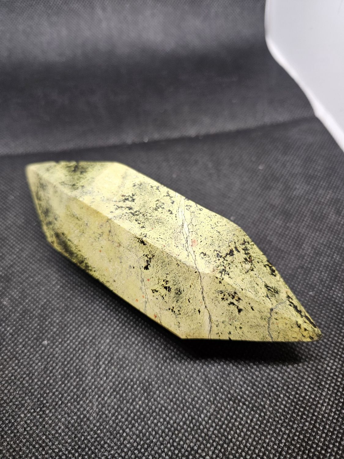 green picture stone