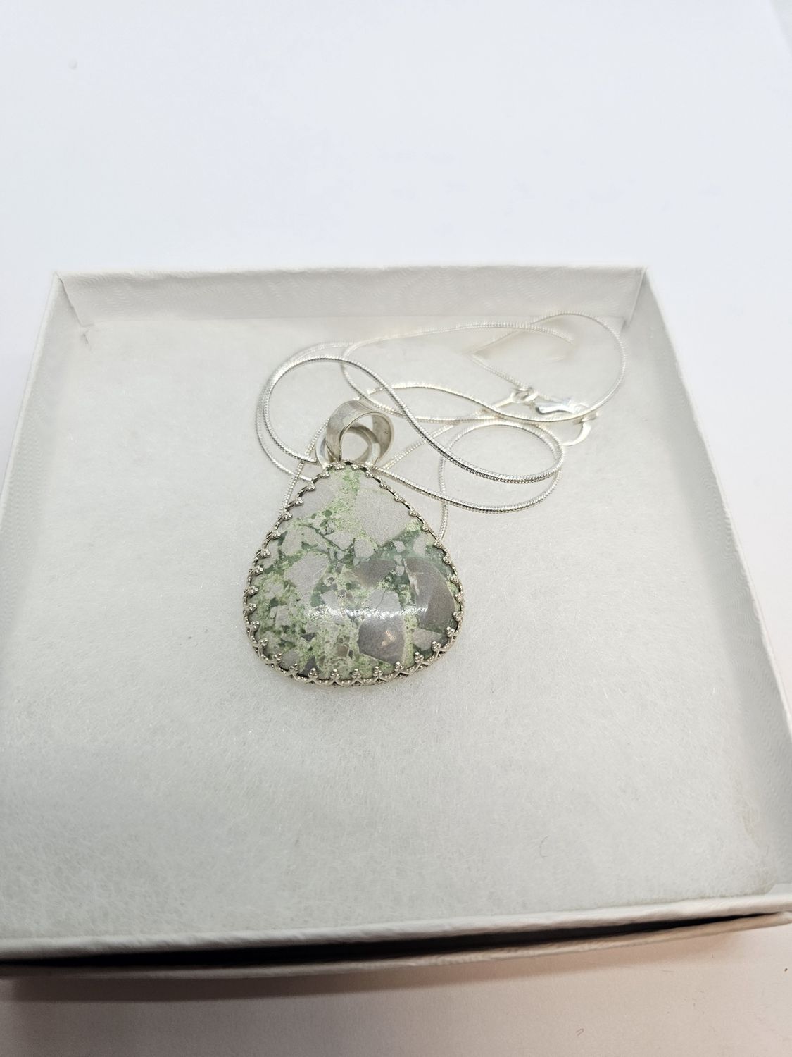 variscite set in silver pendant