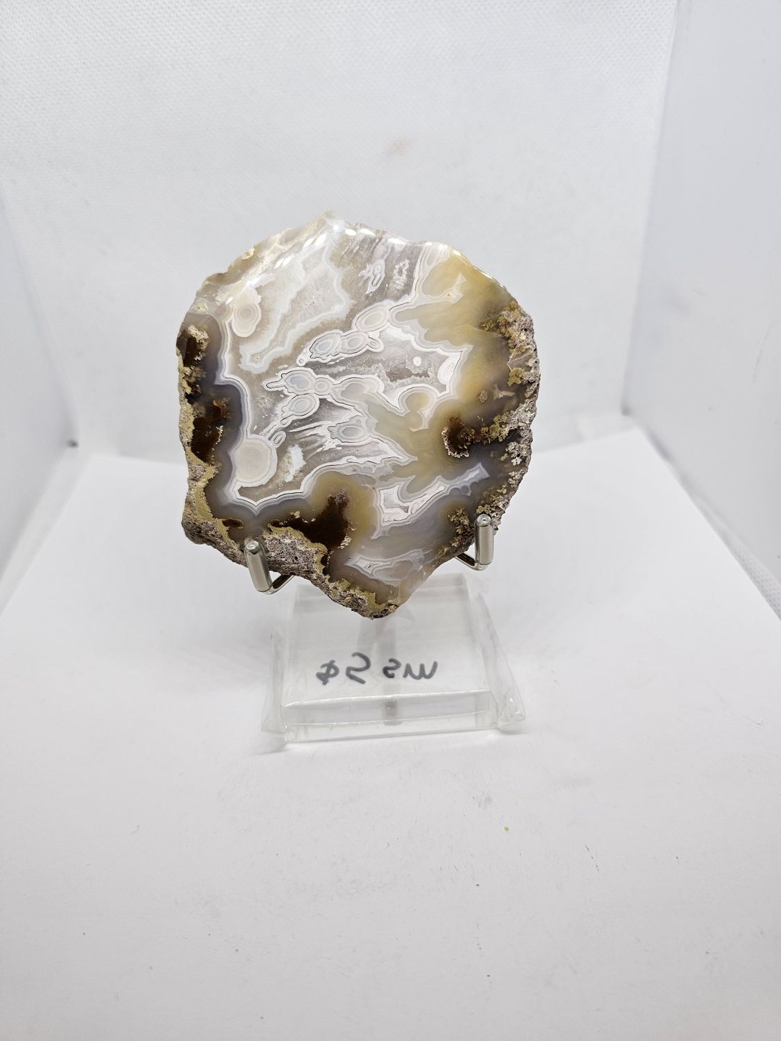 white lace agate slab