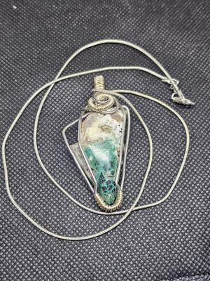 chrysocolla gem silica live edge silver wrap