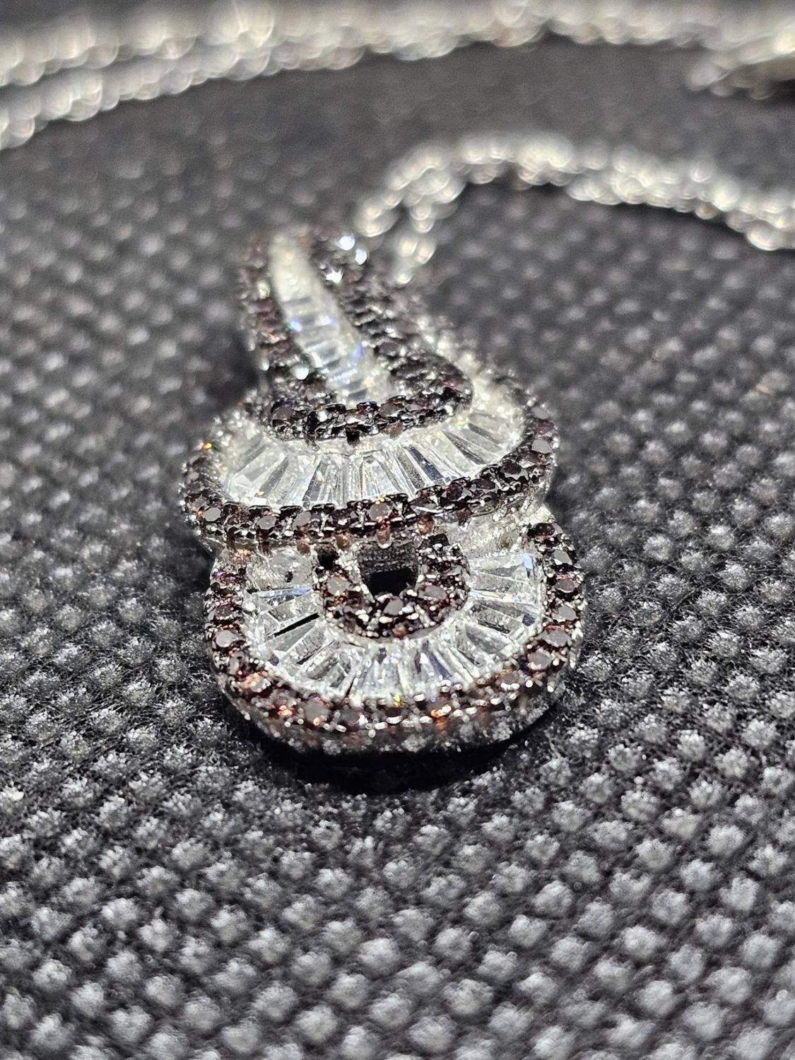 mocha white duce pendant sim diamonds