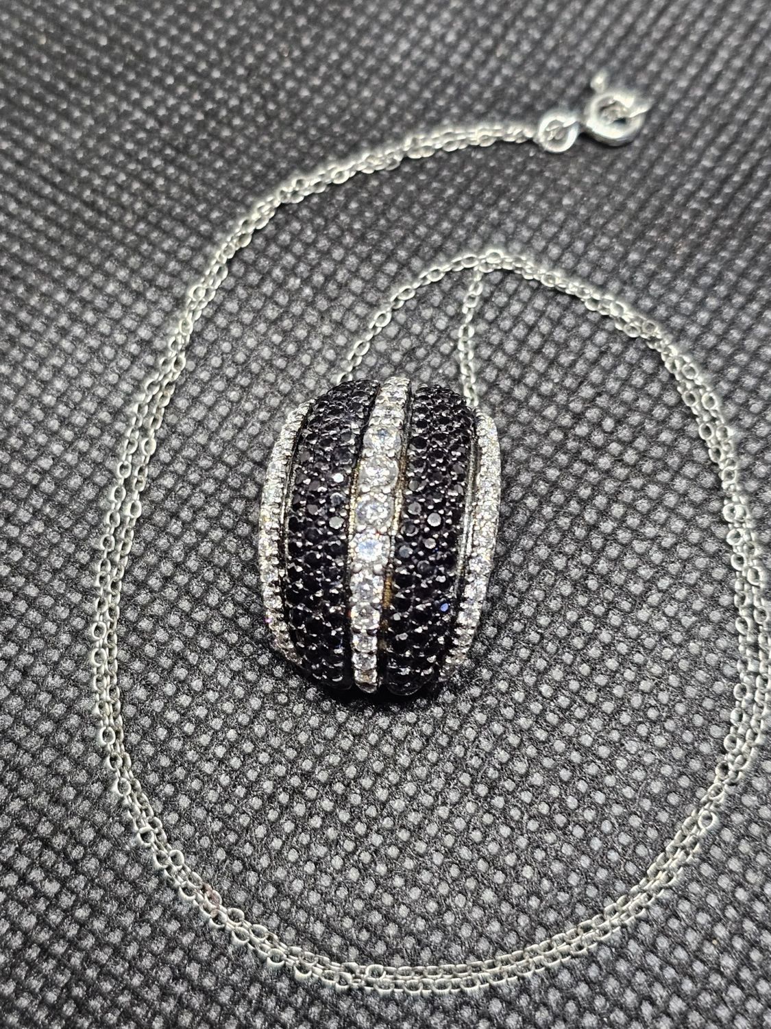 large black spinel necklace