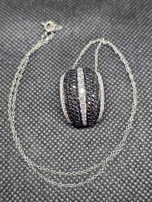 black spinel cuff necklace