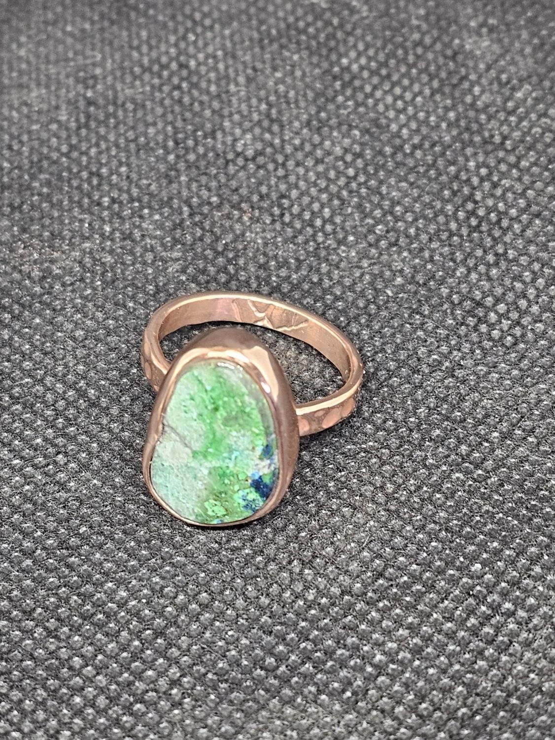 #23 copper azurite size 7