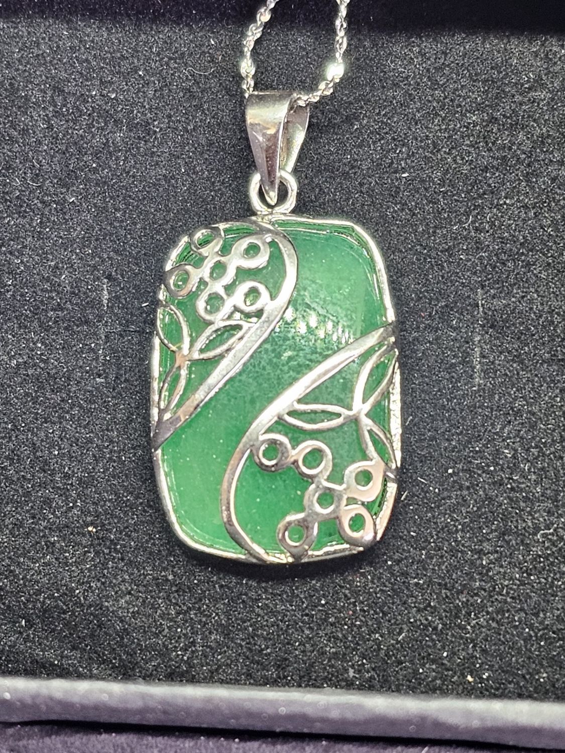 #4 925 jade necklace