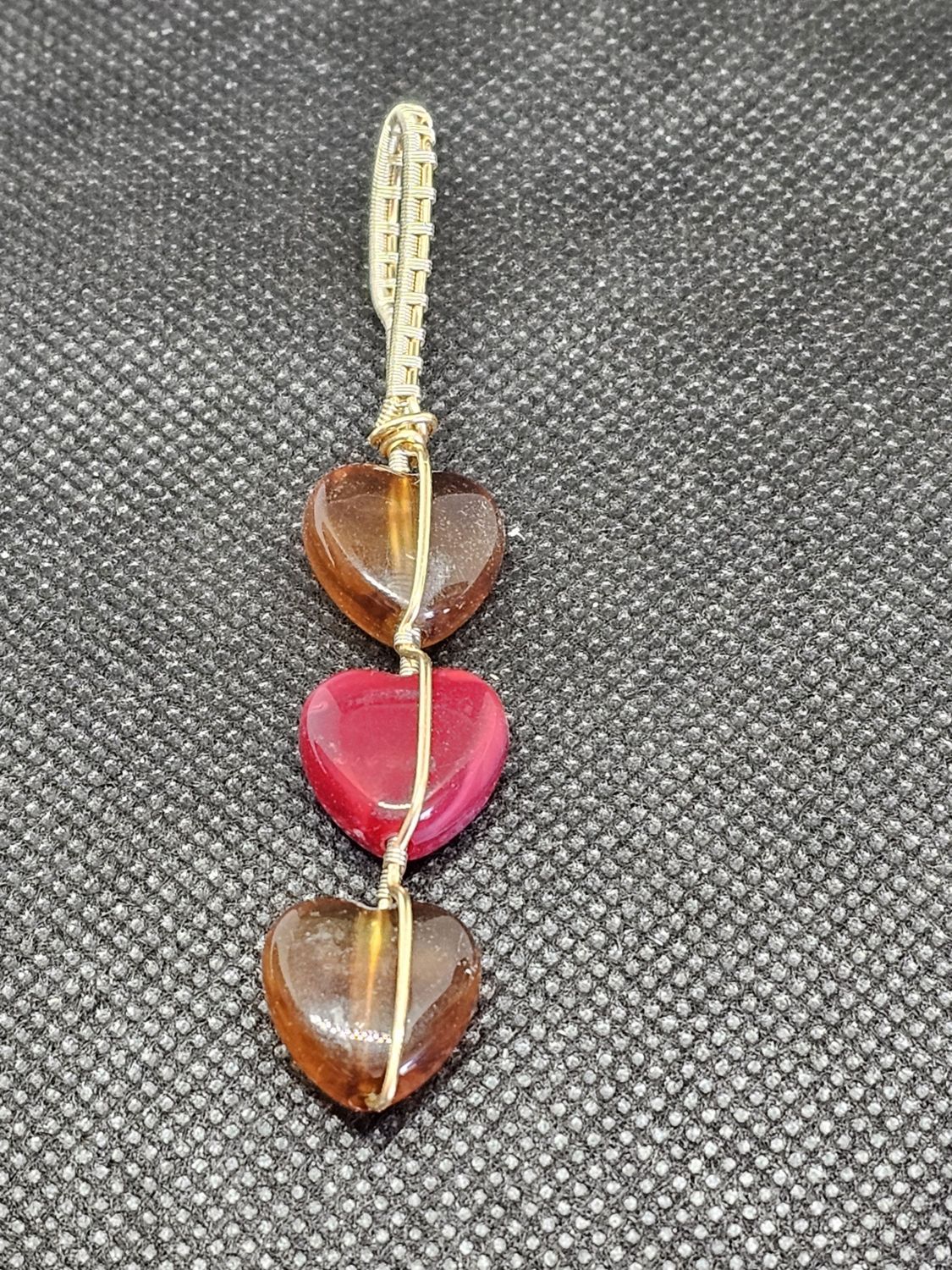 #8 agate hearts wire wrap