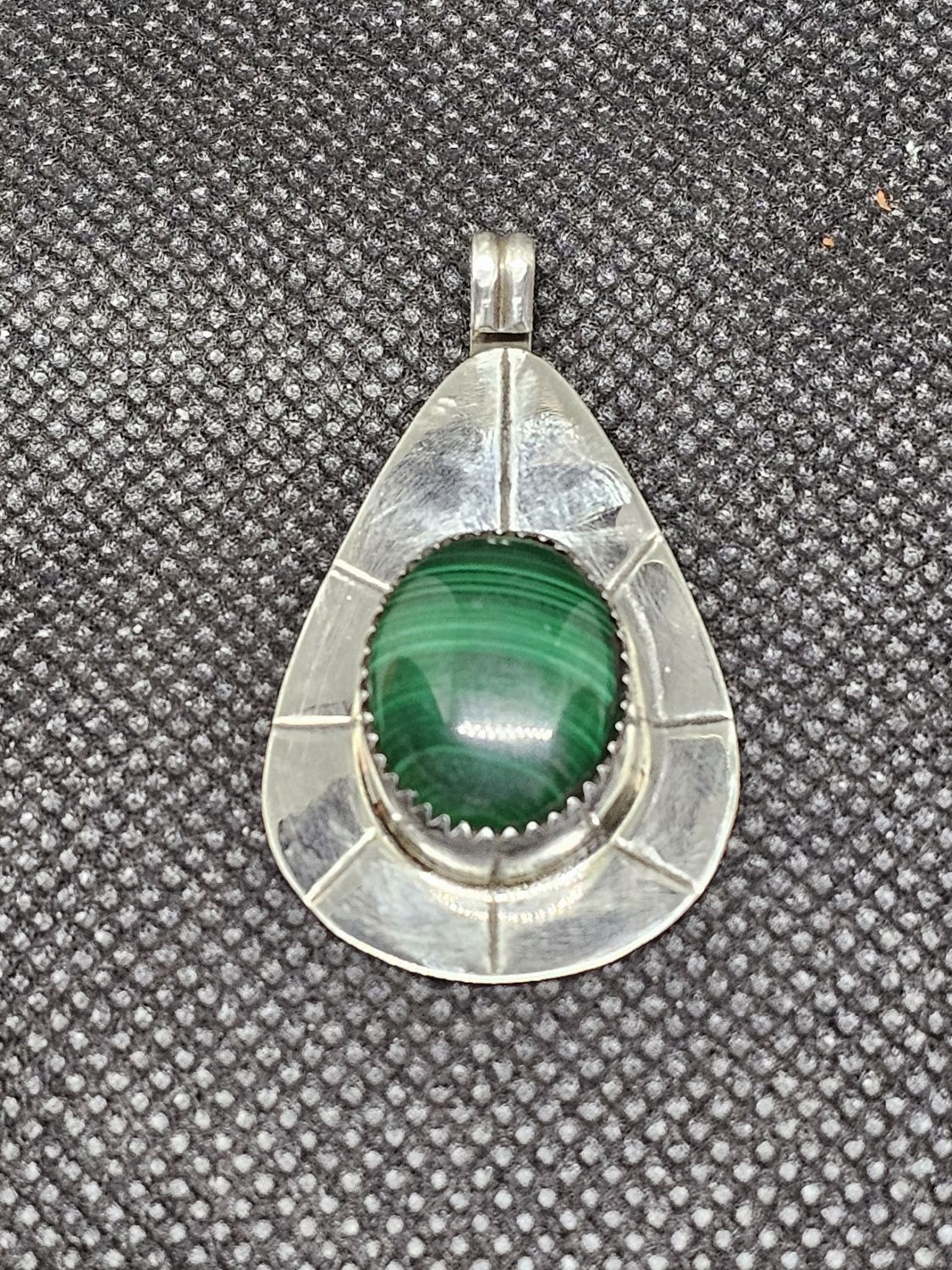 #46 silver malachite pendant