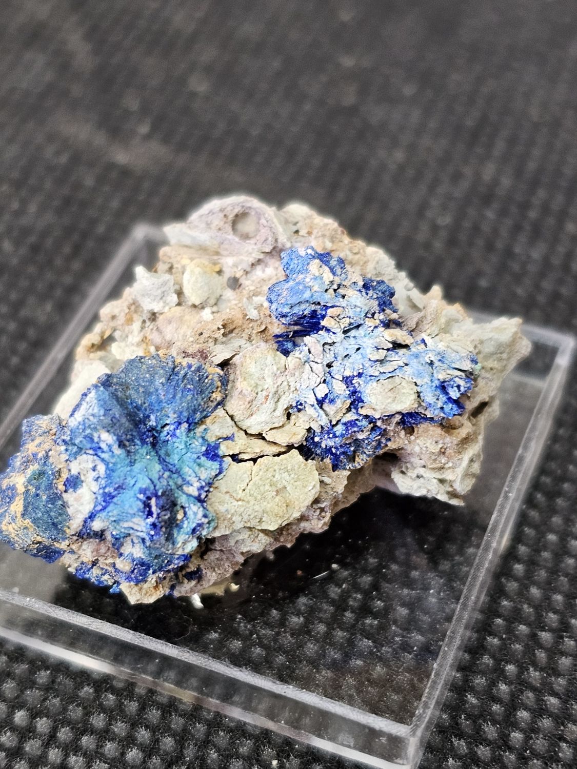 #37 azurite specimen