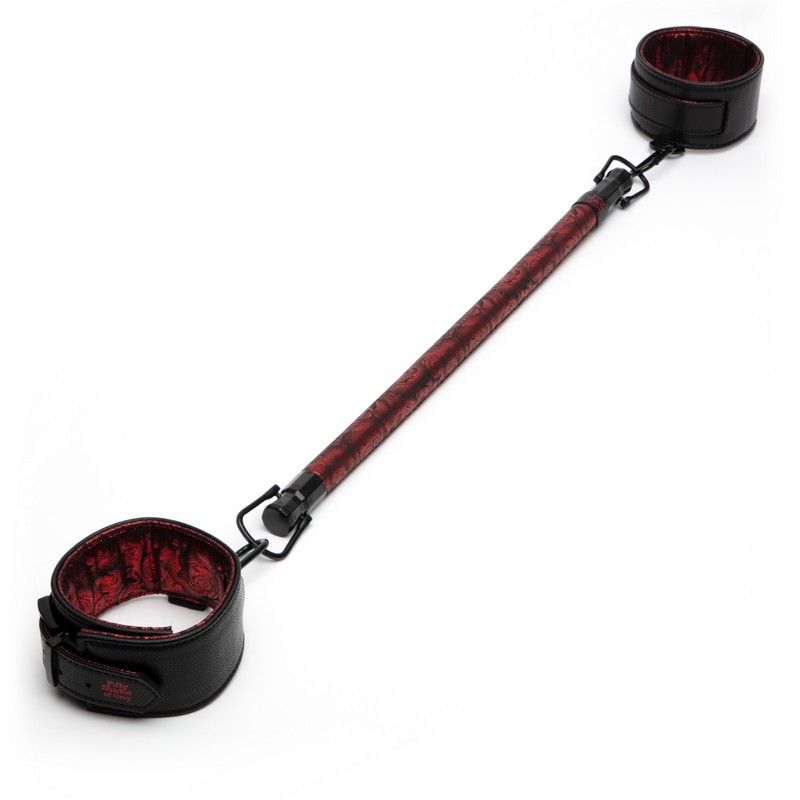 FS83672 Sweet Anticipation Spreader Bar &amp; Cuffs