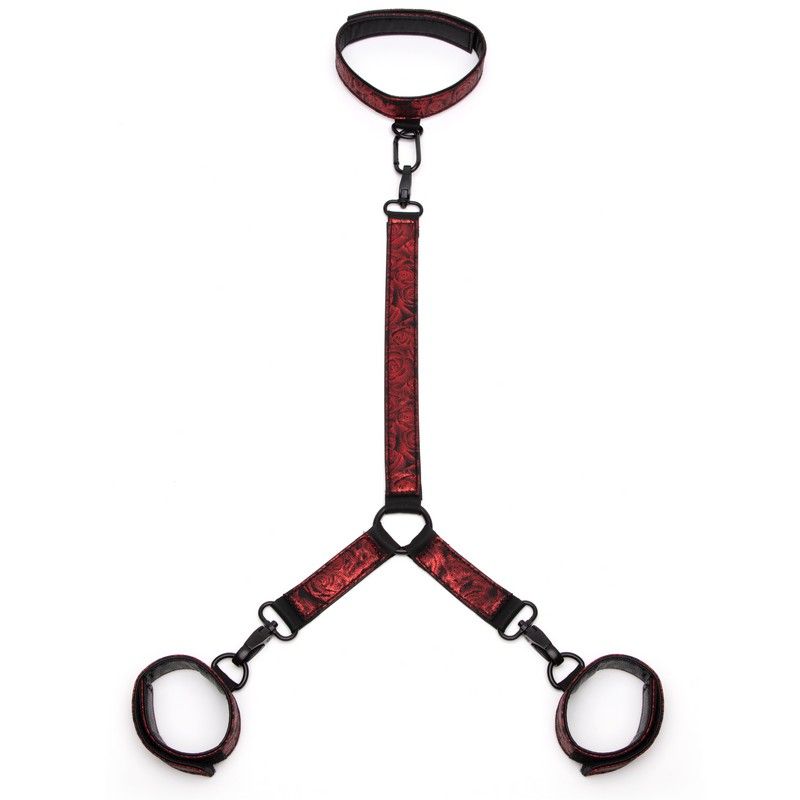 FS83673 Sweet Anticipation Collar &amp; Cuffs
