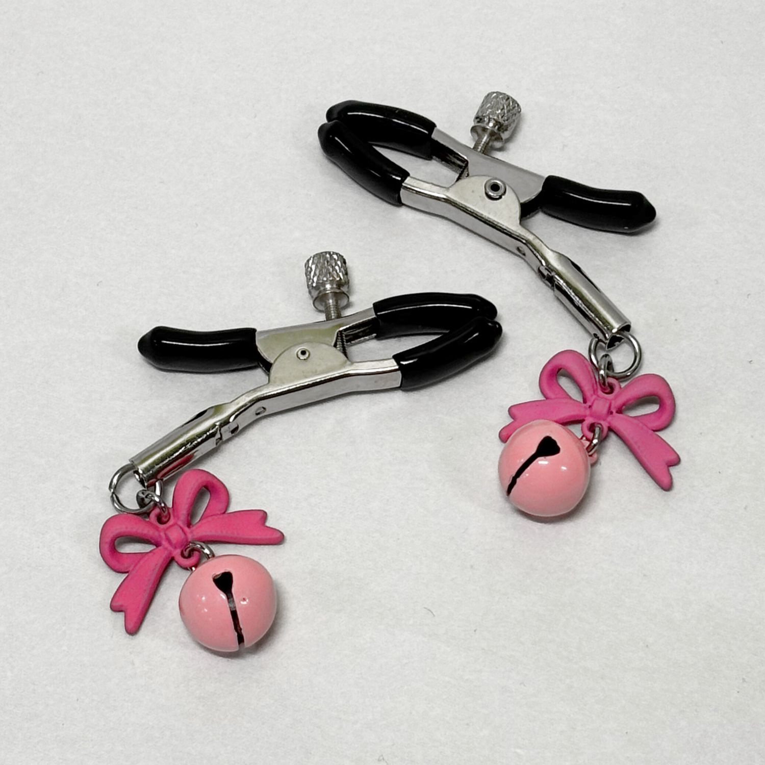 Pink Bell Bow Nip Clamp