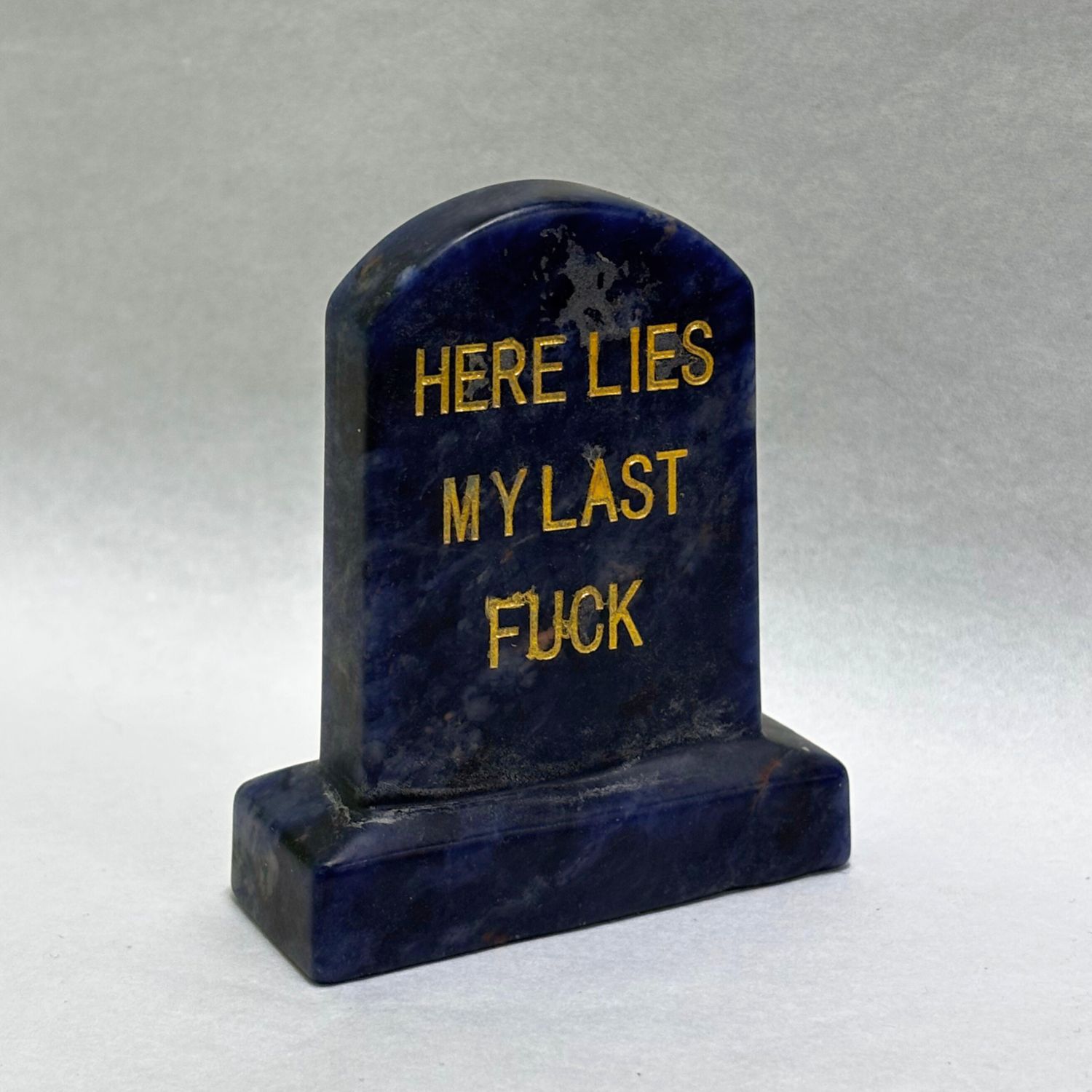 &quot;Here Lies&quot; Tombstone Carving, Color: #1
