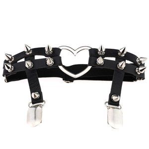 GAR-3 Black Spike Heart Garter