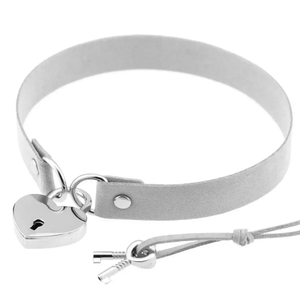 SC-23 Collar W/ Heart Lock Grey