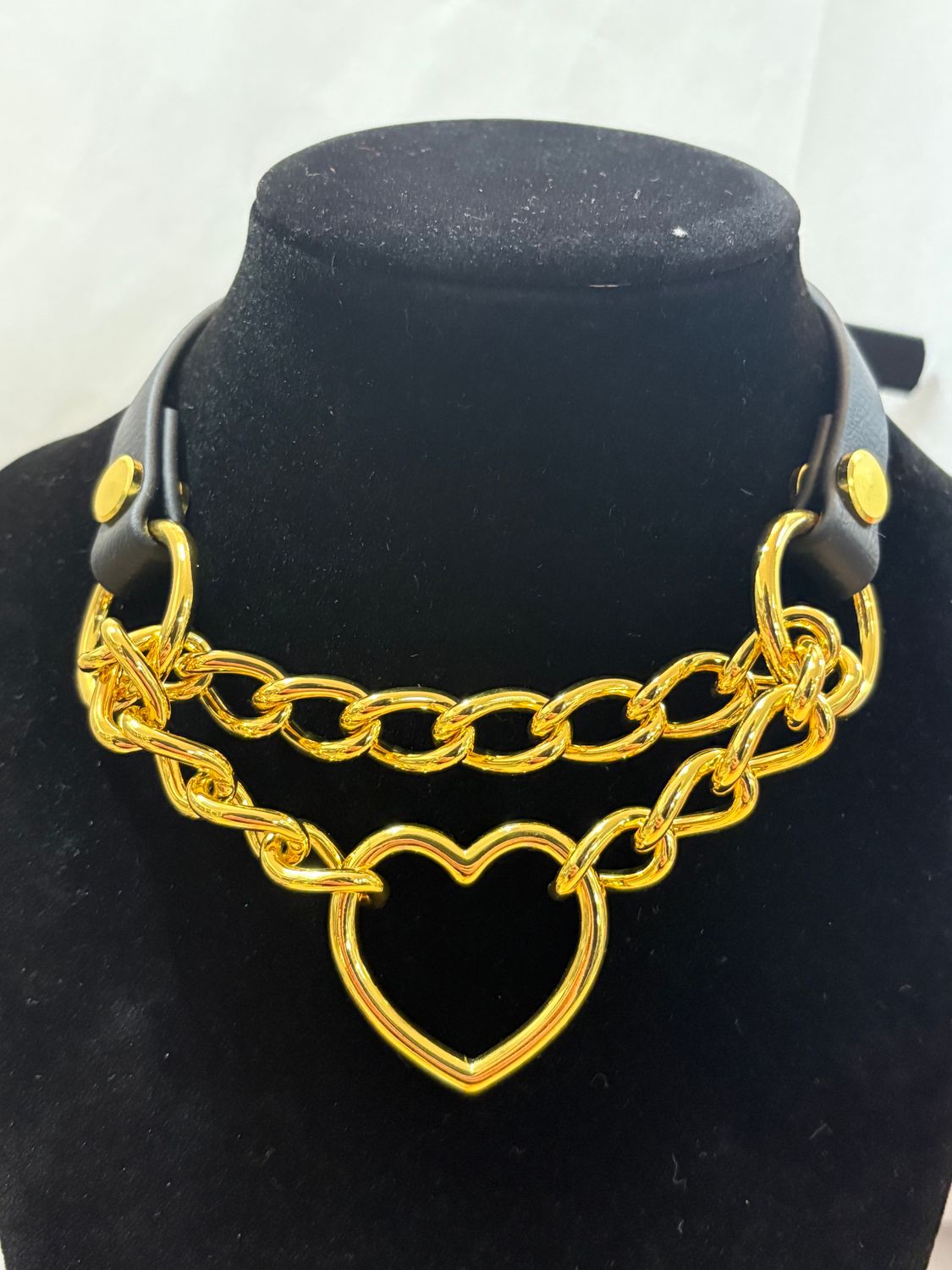 Biothane 1/2in Collar Black/Gold Heart