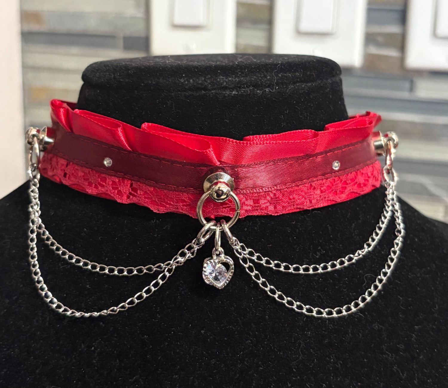 Red Chain Collar