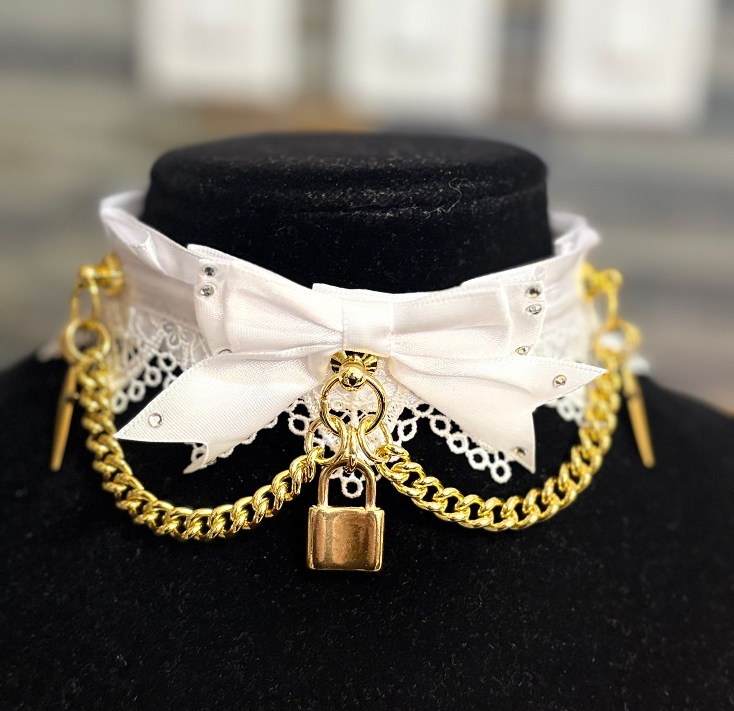 Tie Up Lace Bridal Collar Gold