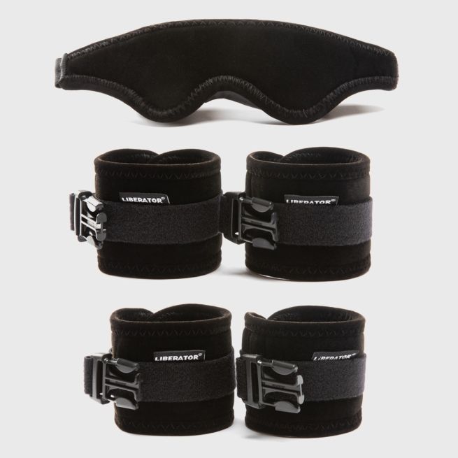 16637 Plush Seduction Kit Black O/S