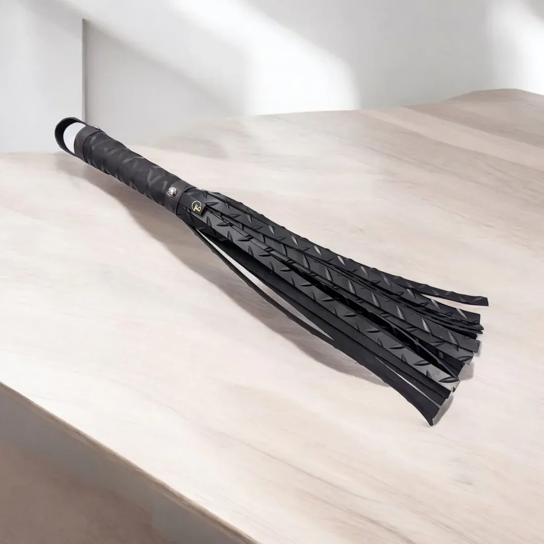 Medium Rubber Flogger