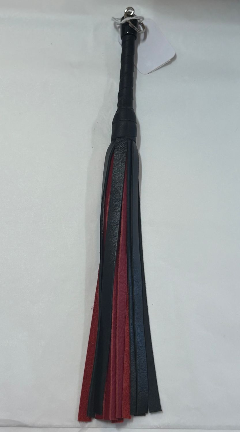 FL Deluxe Leather Flogger