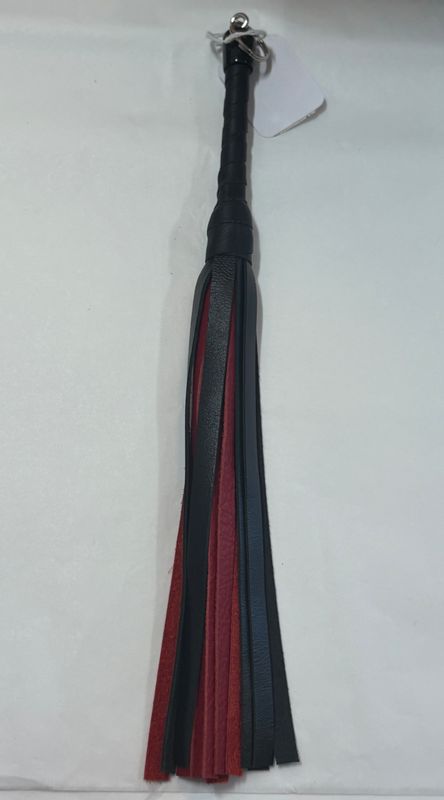 FL Deluxe Leather Flogger