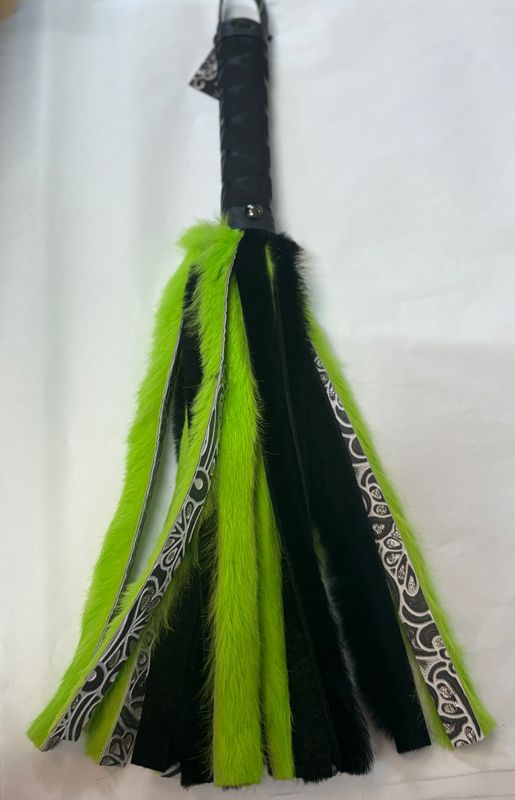 Glitter Flogger