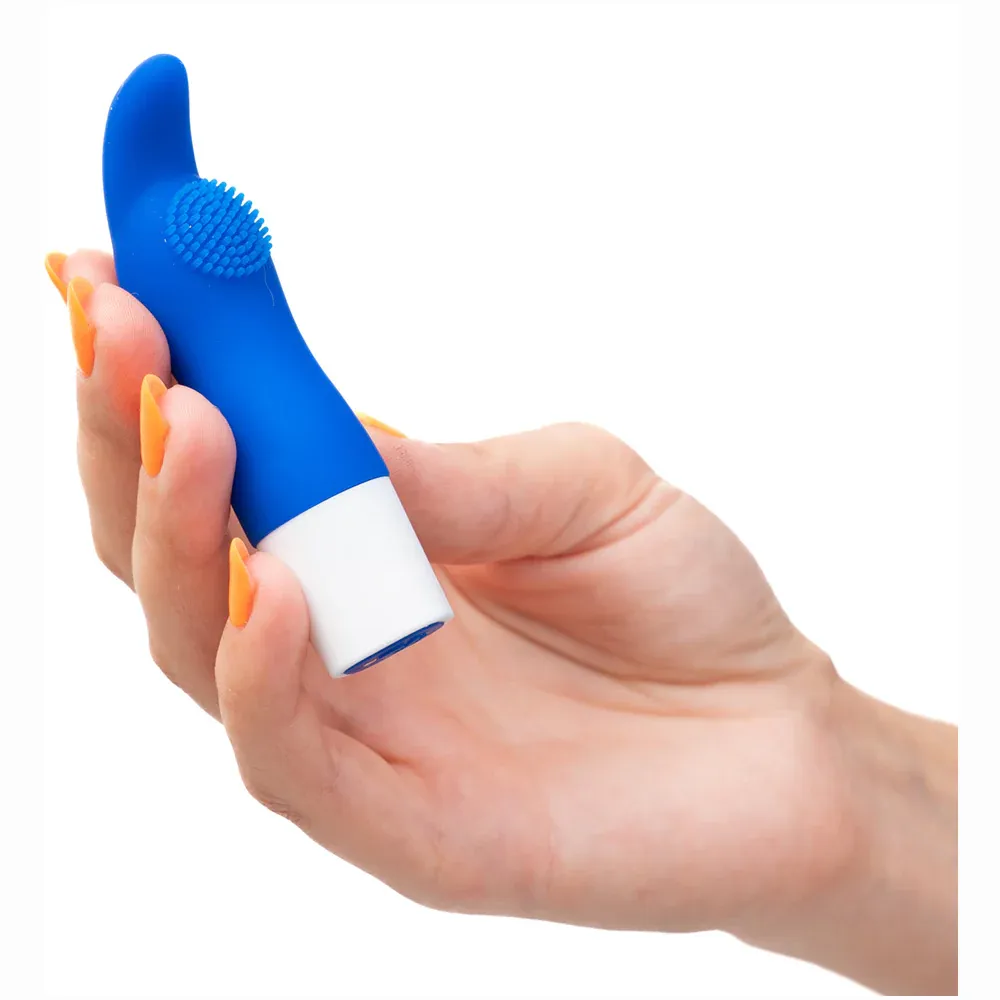 MA24-08 KAPRI Magnetic Rechargeable Mini Vibe