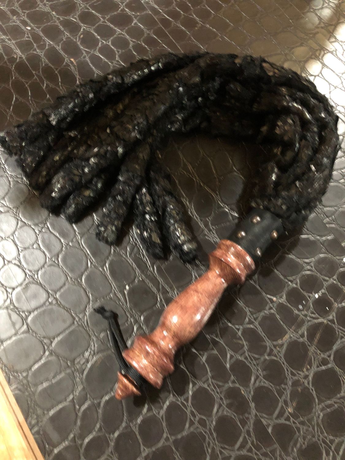Ravens Fur Weighted Flogger