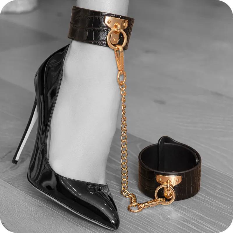 SHOTS-056757 Rome Leg Cuffs