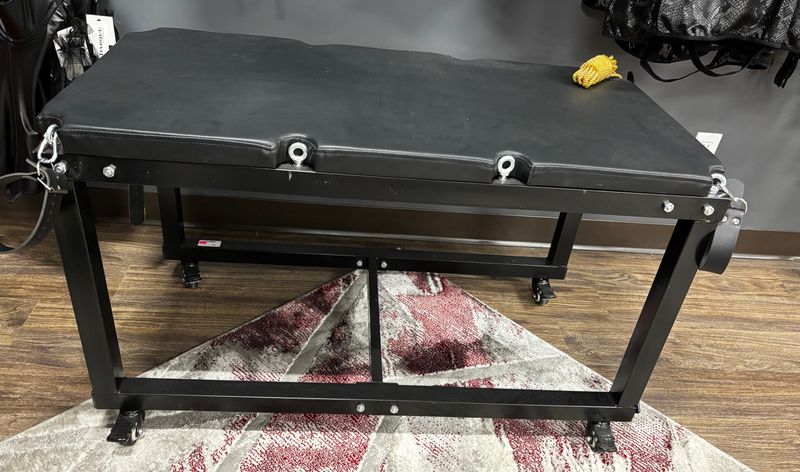 XTT-8846 Bondage Table