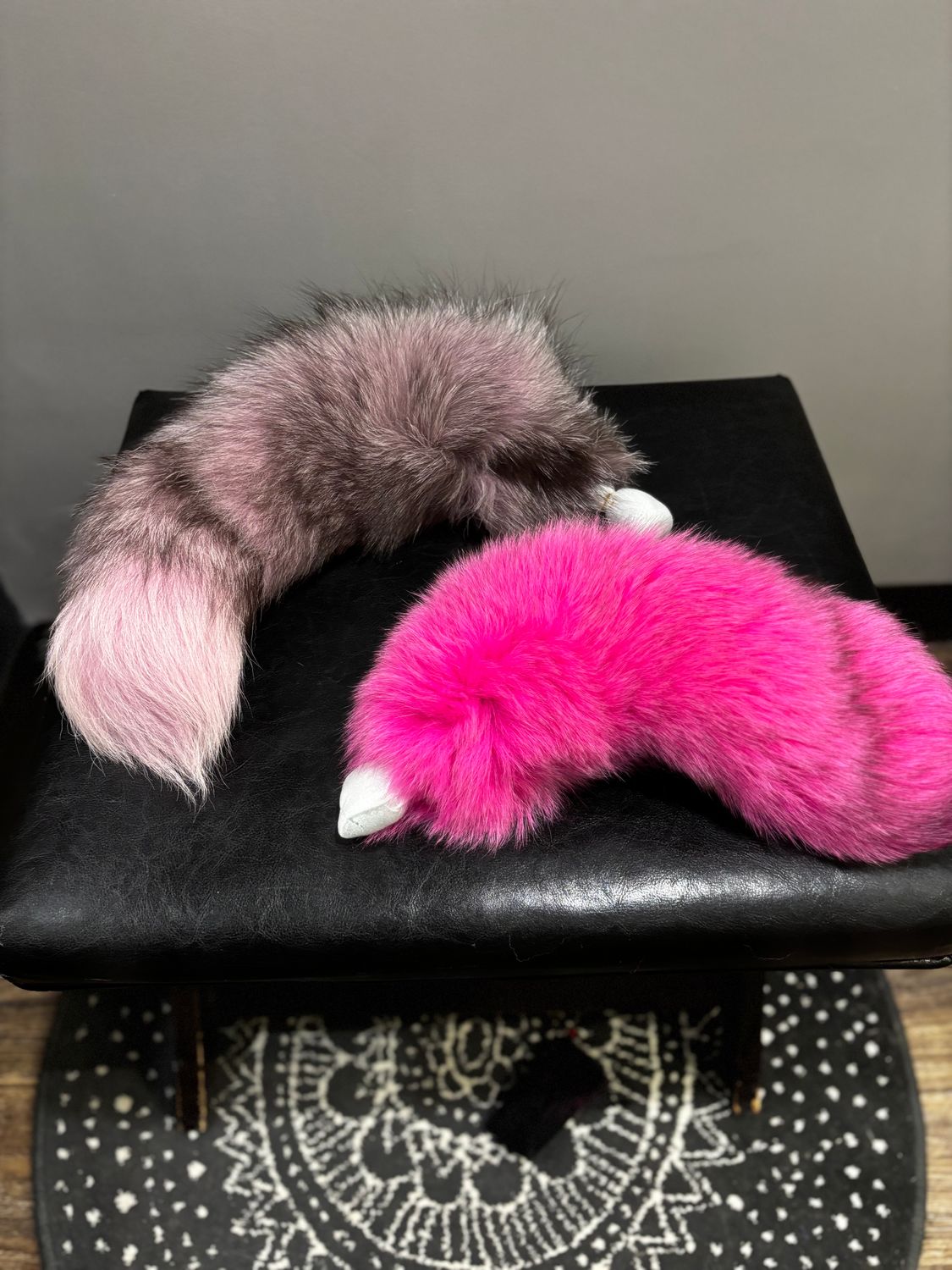 PL-DBF-606 13-15&quot; Fox Tail Steel Small Hot Pink