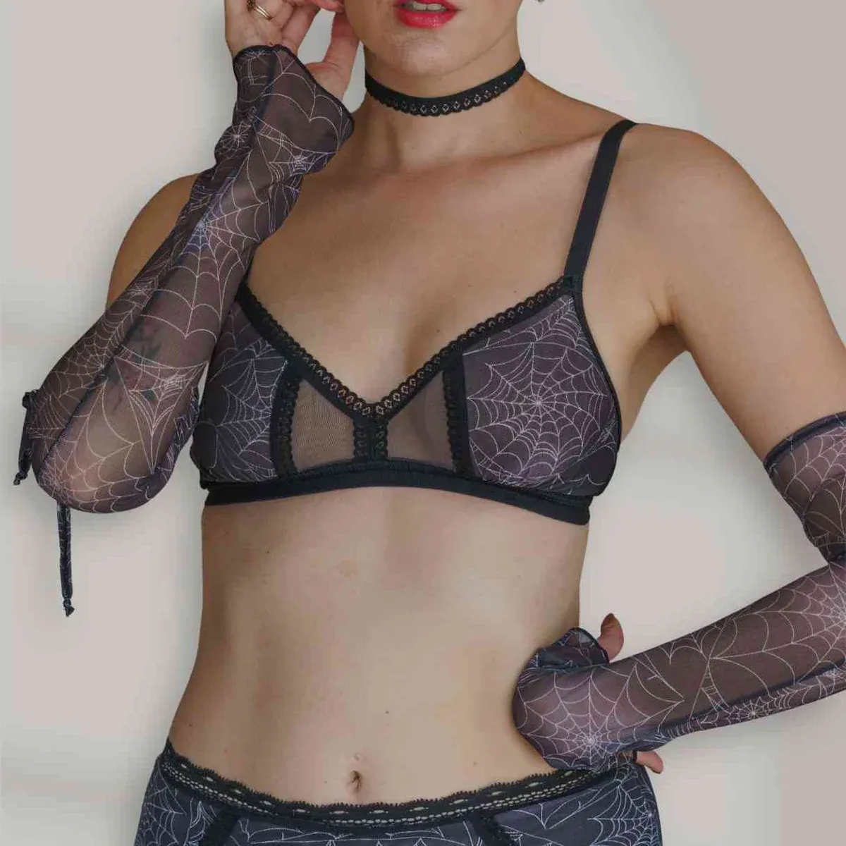 1-9449S Print Peek Bralette
