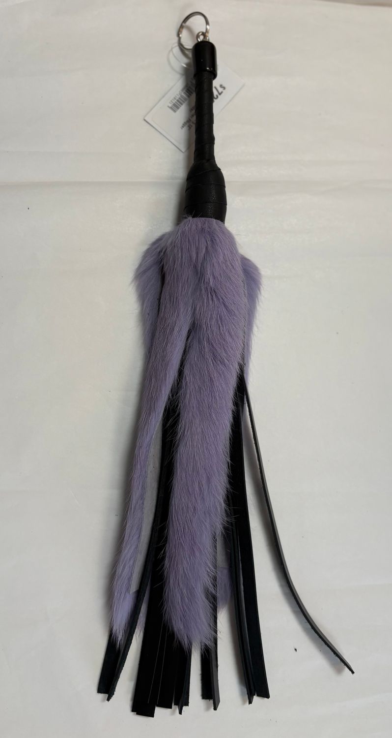 PACK-FL-5 12&quot; Fur/Leather Flogger Lavender