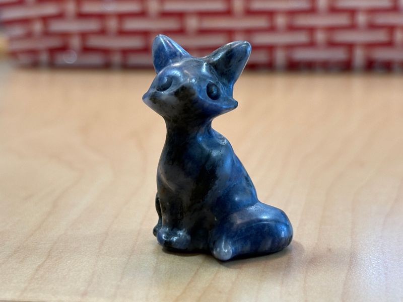 Sodalite Fox Carving