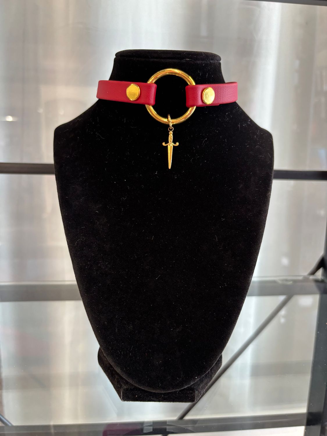 1/2in Bio Collar Red W/ Gold Round Spike