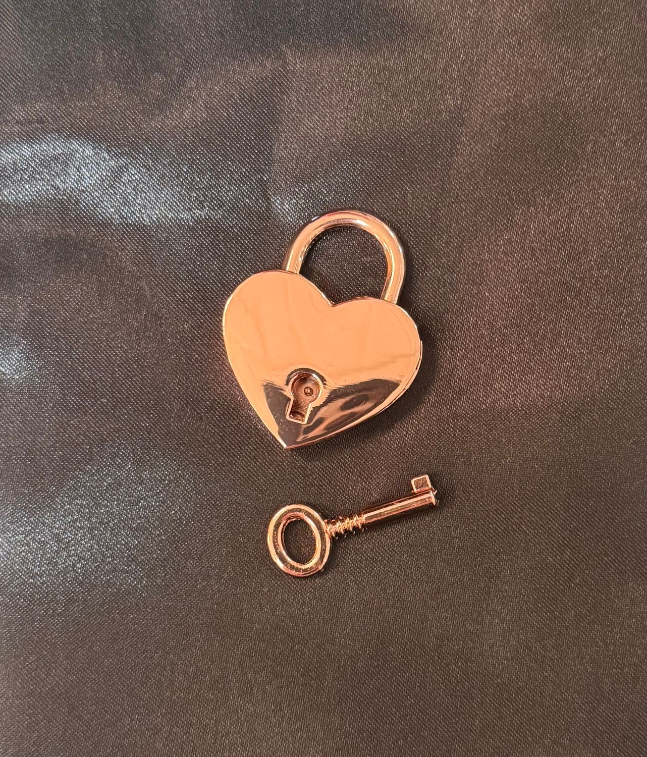 Rose Gold Heart Lock