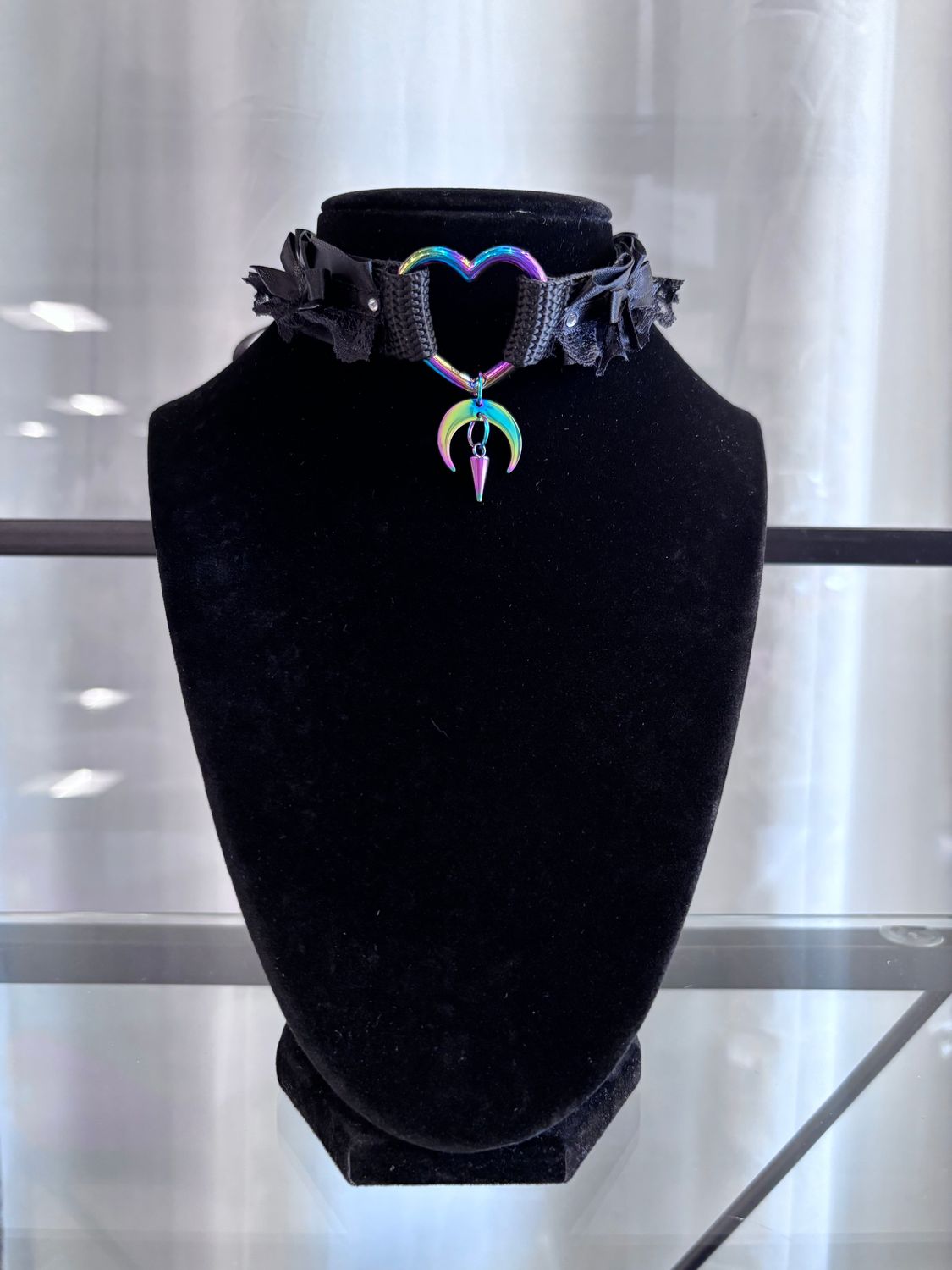 Lace Choker Black W/ Rainbow Heart