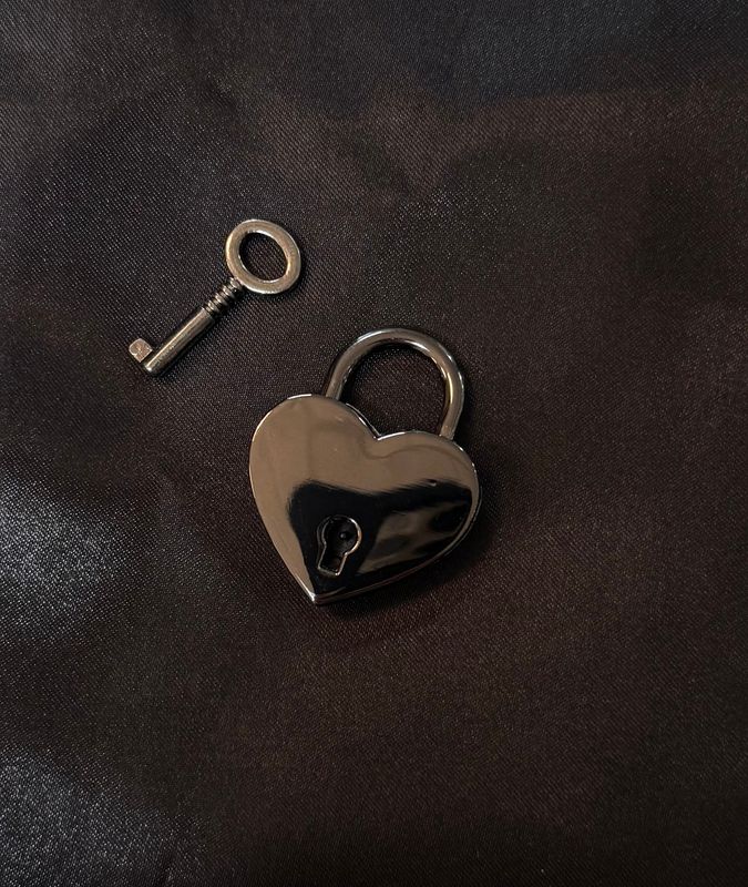 Pewter Heart Lock