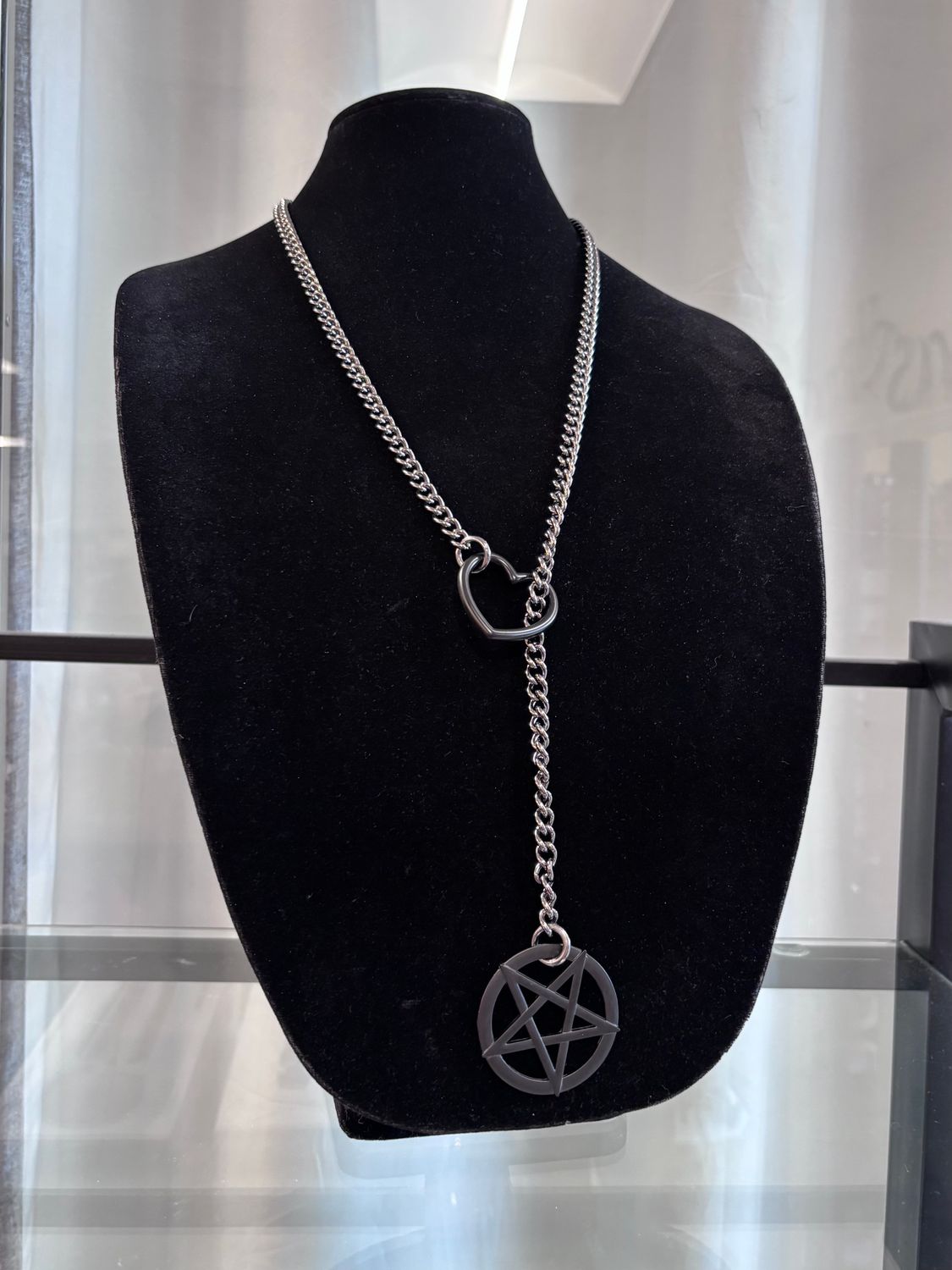 Slip Chain Black Heart/Pentagram