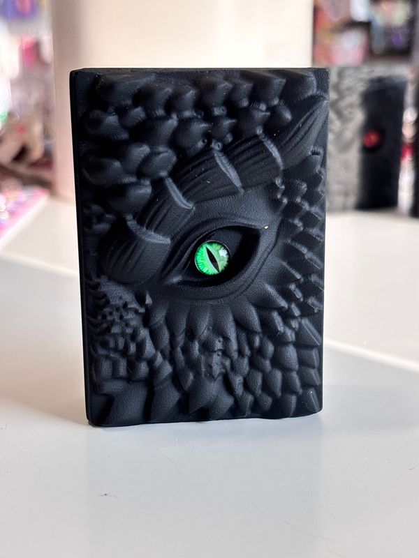 Obsidian/Green Eye Dragon Book