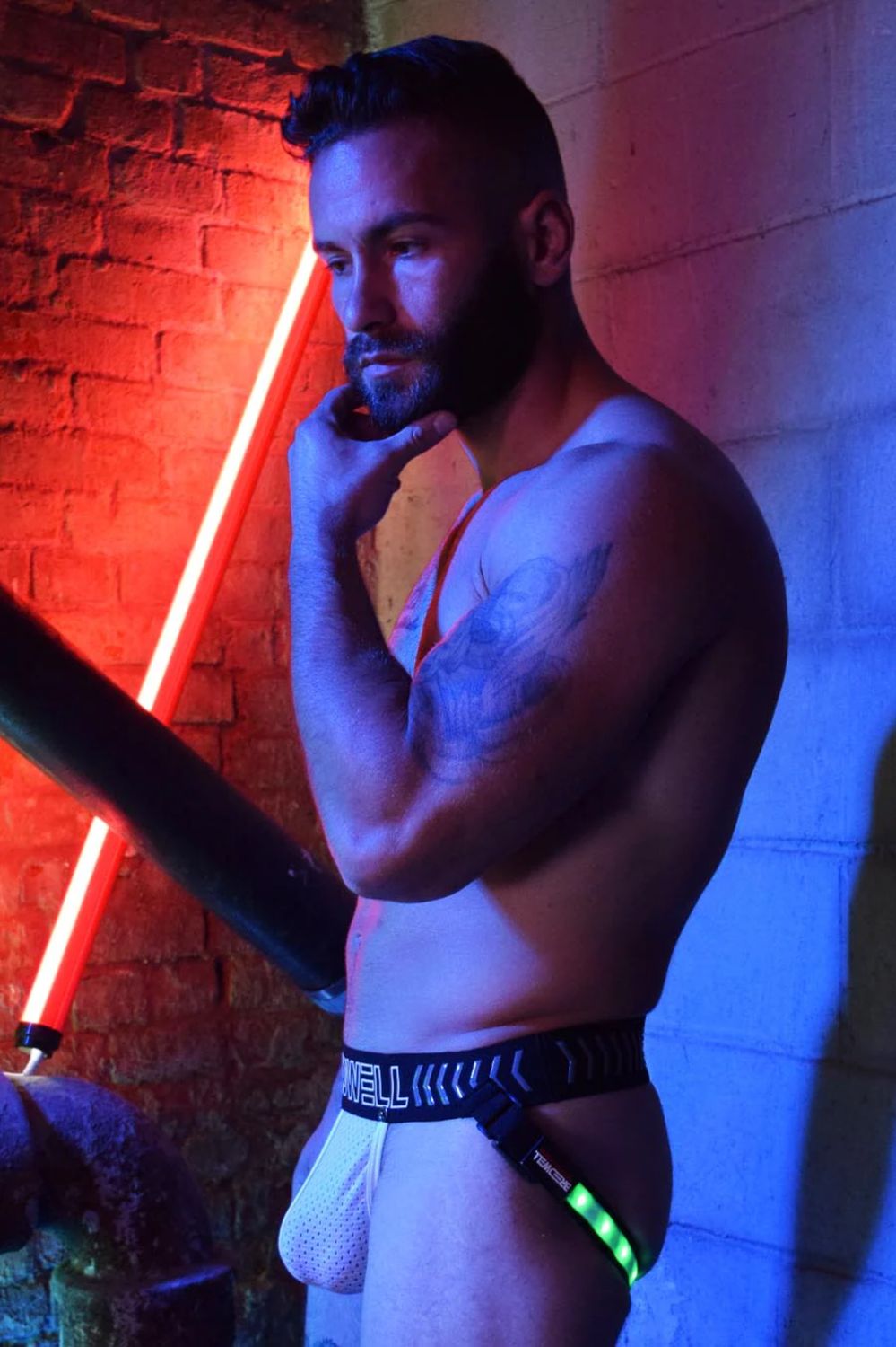 BW01821 Rave Legstrap Jock System Large