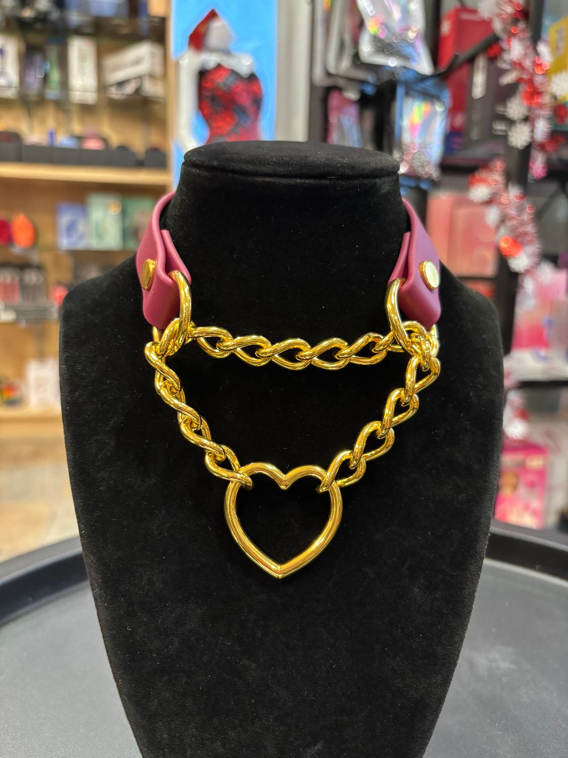 3/4in Bio Martingale Burgundy/Gold Heart