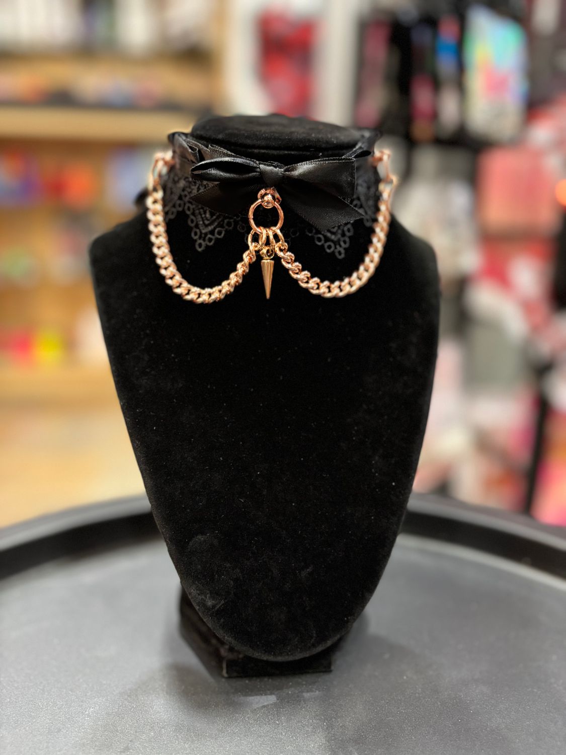 Lace Collar Black/Rose Gold Chains