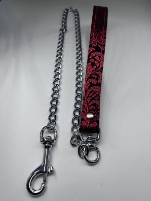 5564 Brocade Leash Red