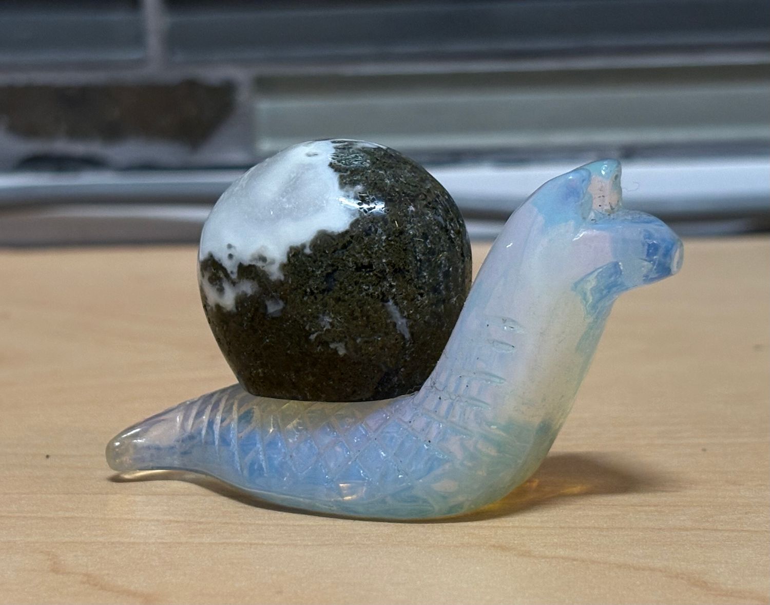 Moss Agate/Opalite Snail