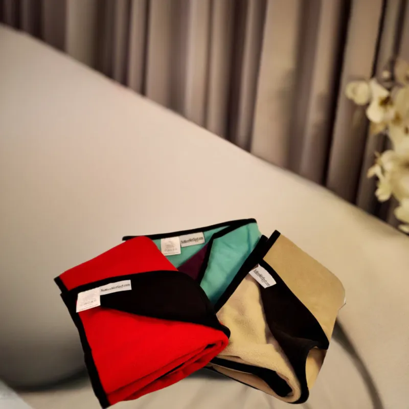 NMWS Blanket Queen Size Red/Black