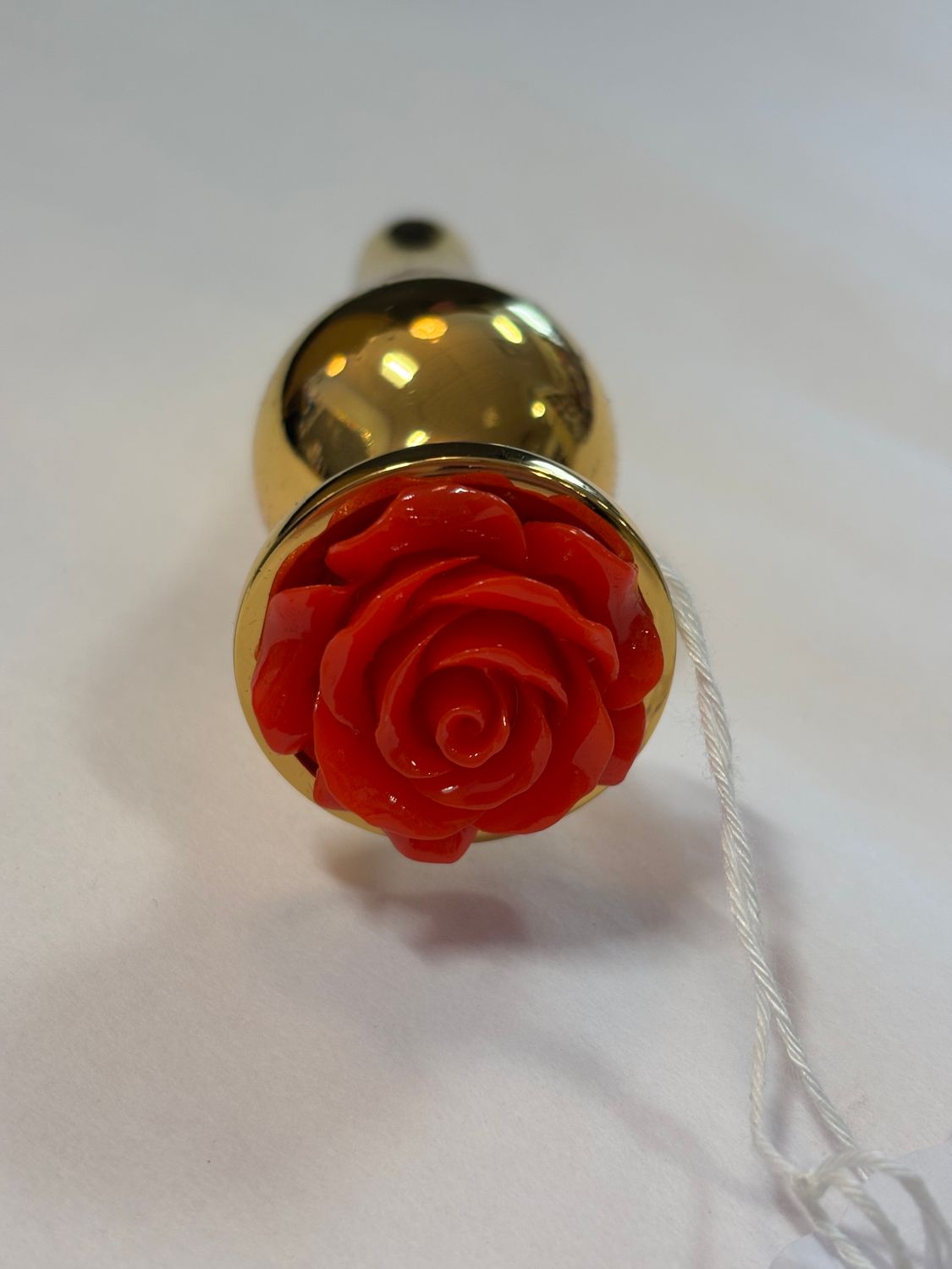 Gold Stainless Bowling Pin W/ Rose, Color: Red