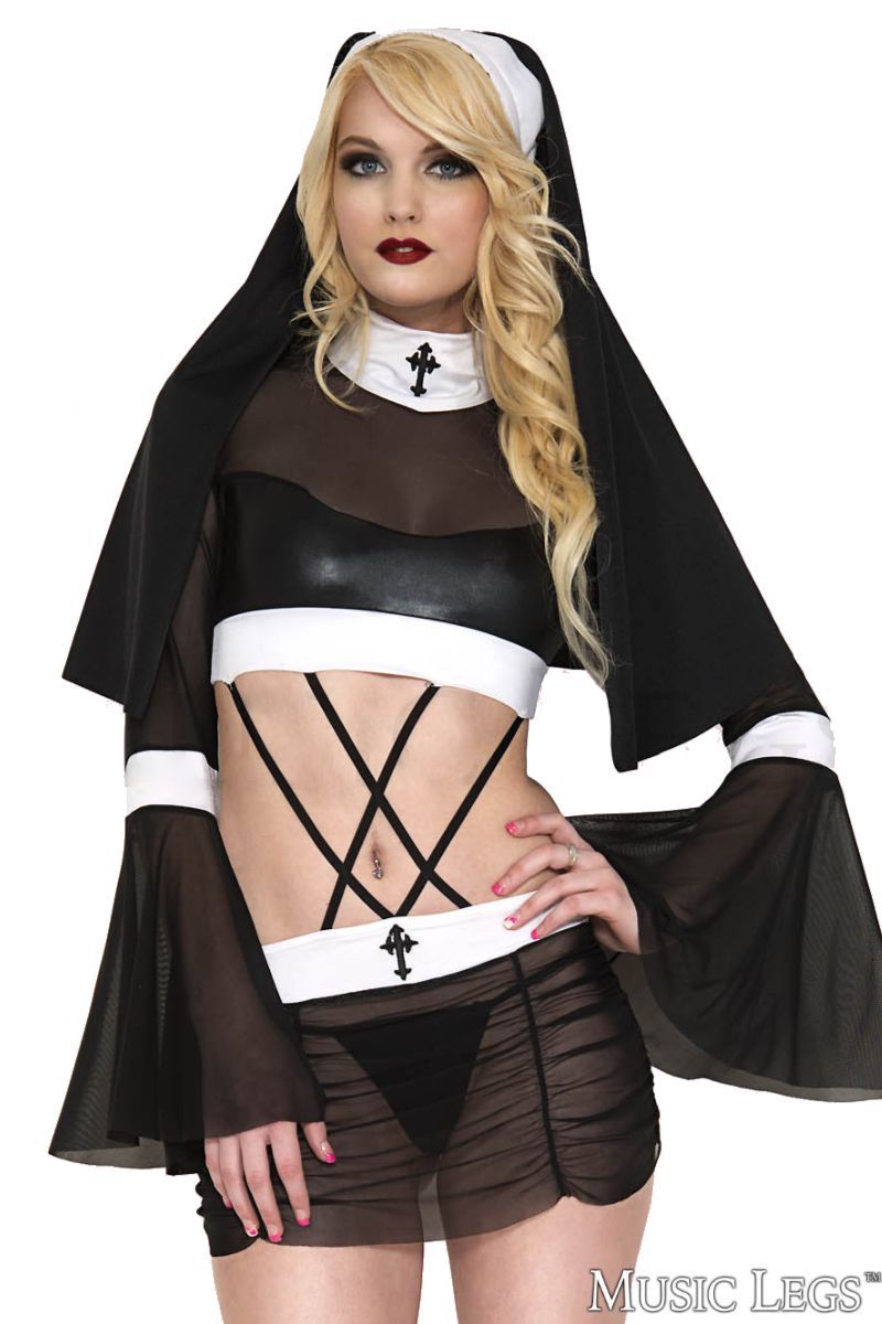 ML70706 Depraved Nun 2pc O/S