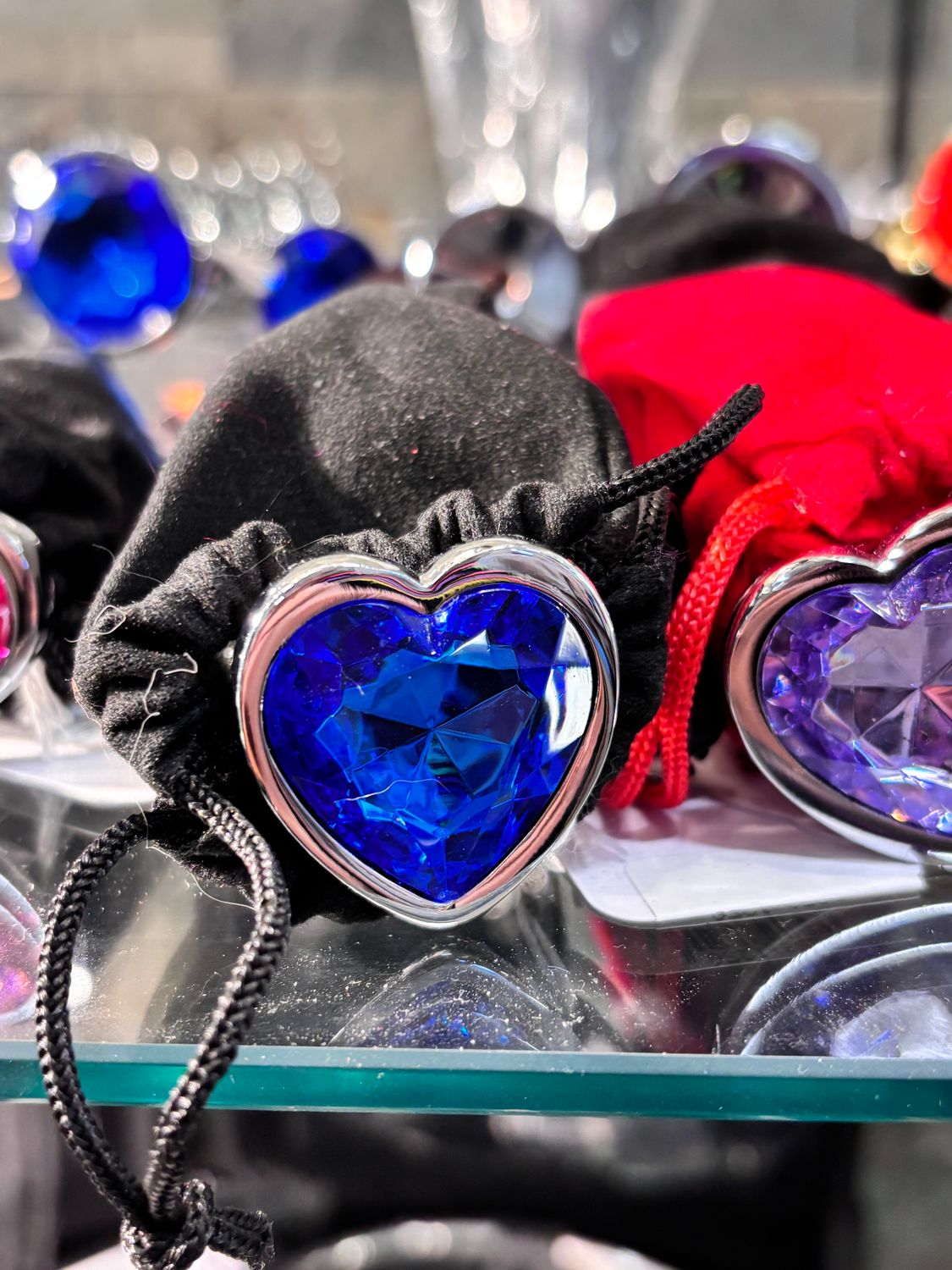 PL-H-8 Heavy Heart Plug Small/Med Blue