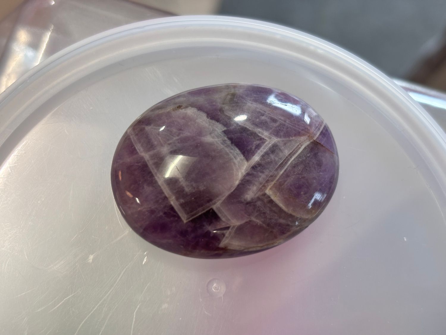 Dream Amethyst Palmstone